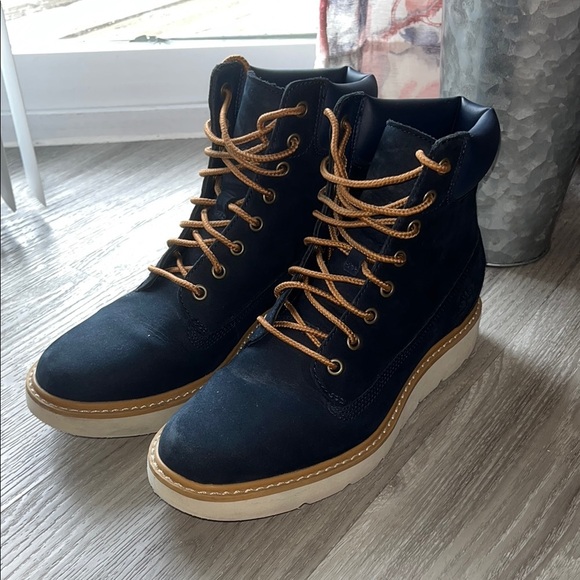 Timberland Navy Blue and Tan Women's Kenniston Chukka Leather Combat Boots - Picture 1 of 9